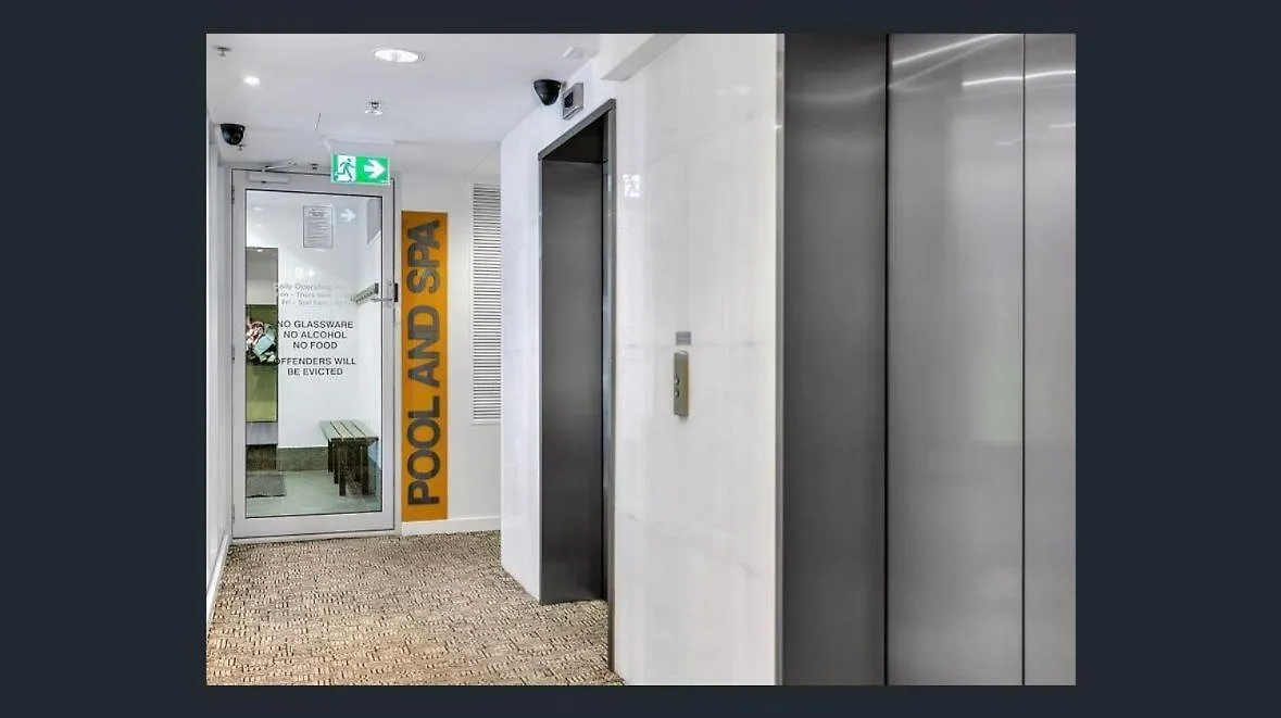 Hi 5 Star Luxury Adelaide City Apartment