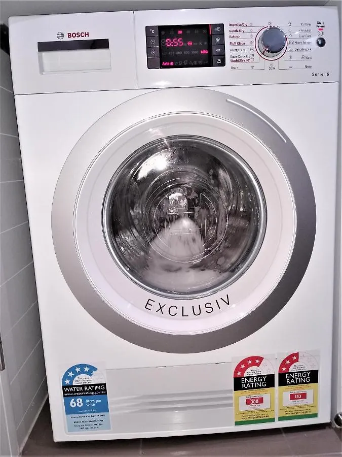 Hi 5 Star Luxury Adelaide City Apartment