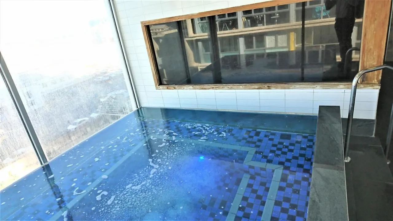 Hi 5 Star Luxury Adelaide City Apartment